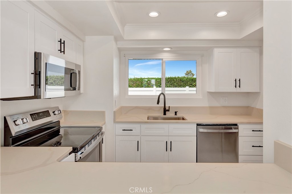 24581 Harbor View D, Dana Point CA 92629 - photo 6