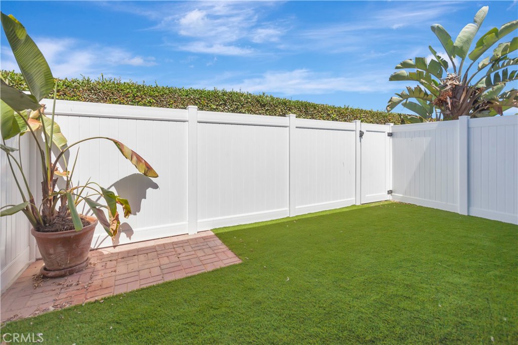 24581 Harbor View D, Dana Point CA 92629 - photo 29