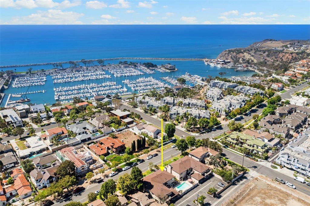 located just minutes to the harbor - 24643 Santa Clara Avenue 7, Dana Point CA 92629 - photo 1