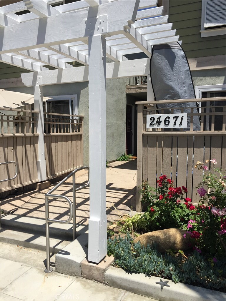Front entry from Del Prado - 24671 Del Prado 8, Dana Point CA 92629 - photo 1