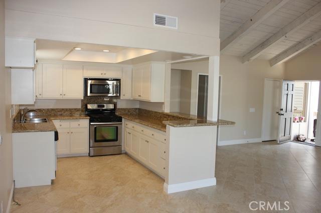 Gorgeous remodeled kitchen - 24672 La Cresta Drive, Dana Point CA 92629 - photo 1