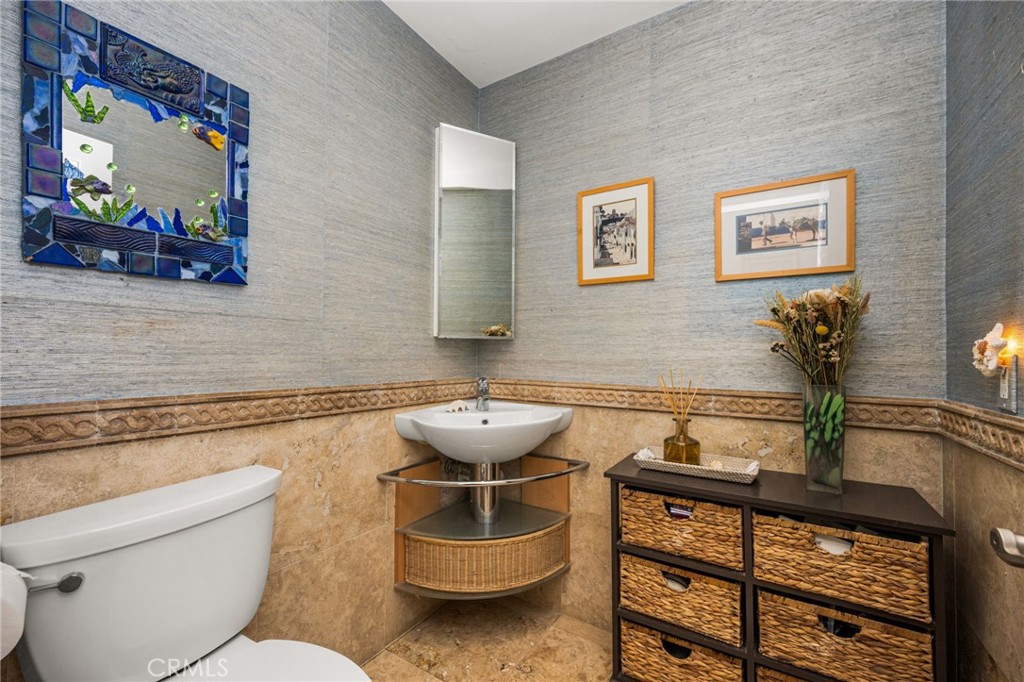 1/2 bath - 24701 Aquilla Drive, Dana Point CA 92629 - photo 13