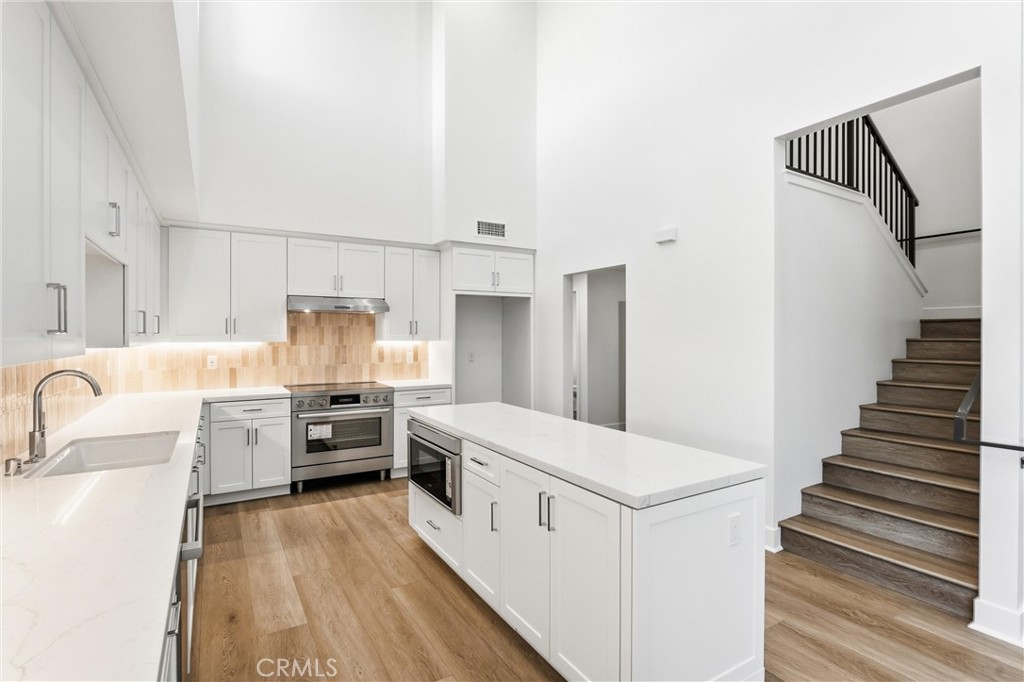 Open Kitchen - 24722 Del Prado 201, Dana Point CA 92629 - photo 8