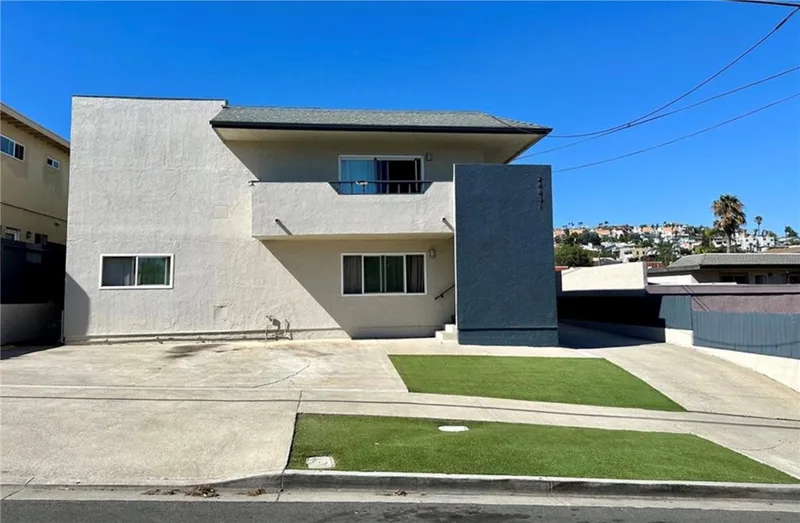 24831 La Cresta Drive E, Dana Point, CA 92629