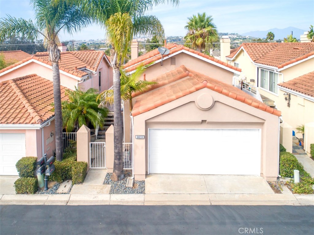 24855 Seagate Drive, Dana Point CA 92629 - photo 1
