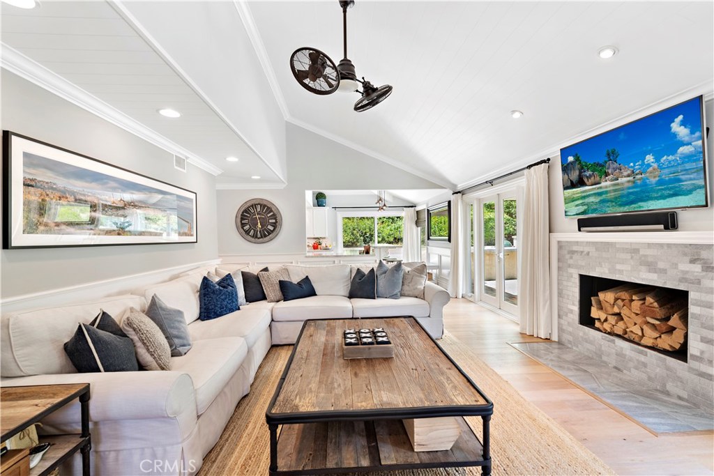 View from front door into your spacious family room. - 24911 Danafir, Dana Point CA 92629 - photo 1