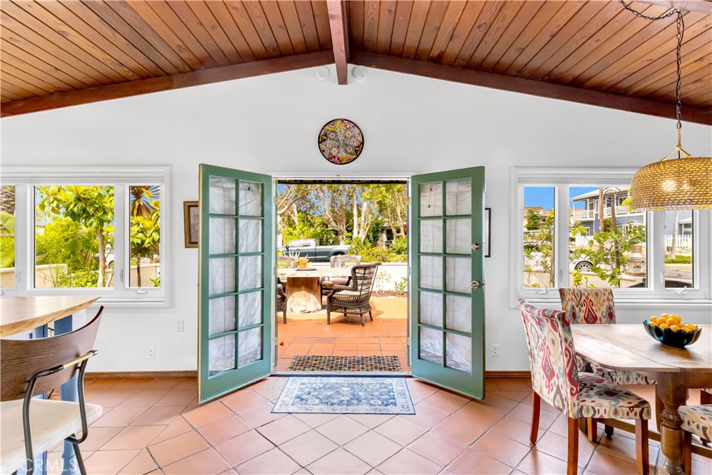 front doors to patio - 24932 La Cresta Drive, Dana Point CA 92629 - photo 1