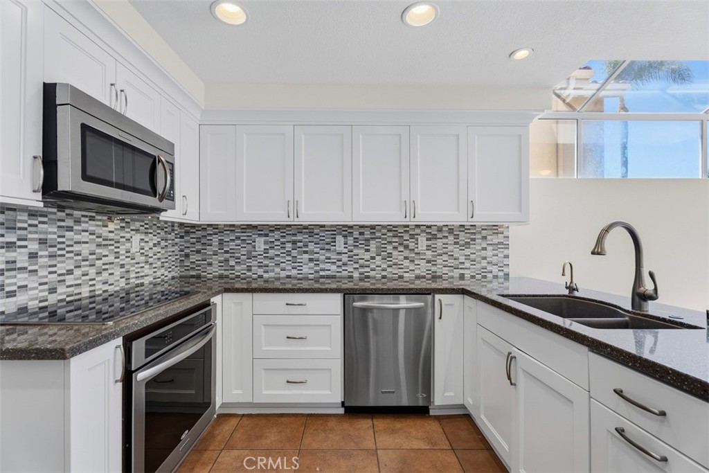 24971 Beachwalk, Dana Point CA 92629 - photo 10