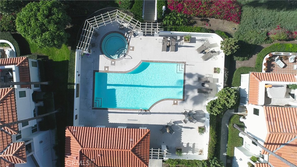 Community Swimming Pool and Spa - 25 Centre Court 90, Dana Point CA 92629 - photo 3