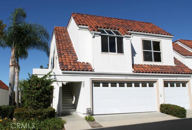 Corner upstairs unit with big 2 car garage. - 25 La Paloma, Dana Point CA 92629 - photo 1