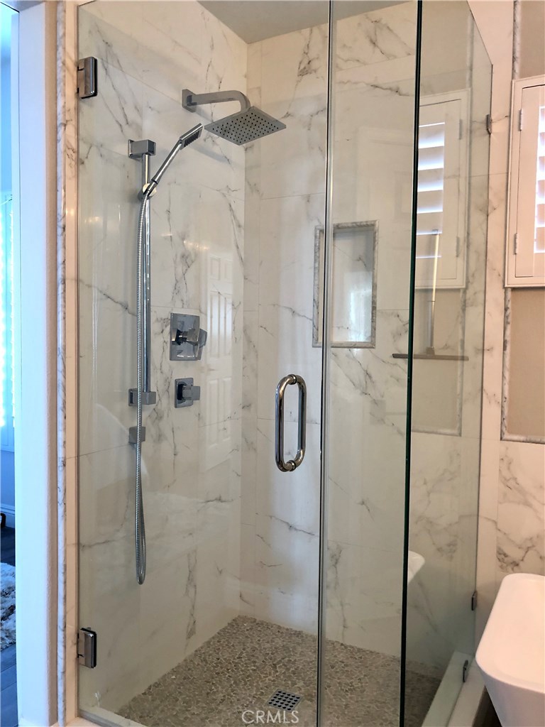 Gorgeous remodeled master shower! - 25 Ville Franche, Dana Point CA 92629 - photo 11
