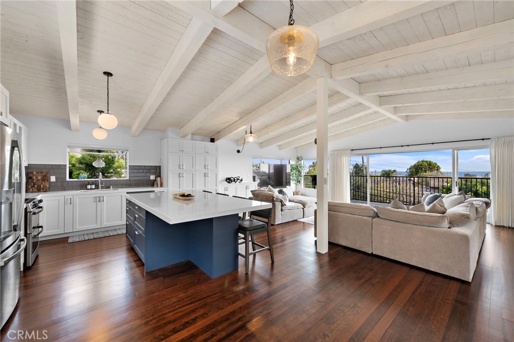 25211 La Cresta Drive, Dana Point CA 92629 - photo 1