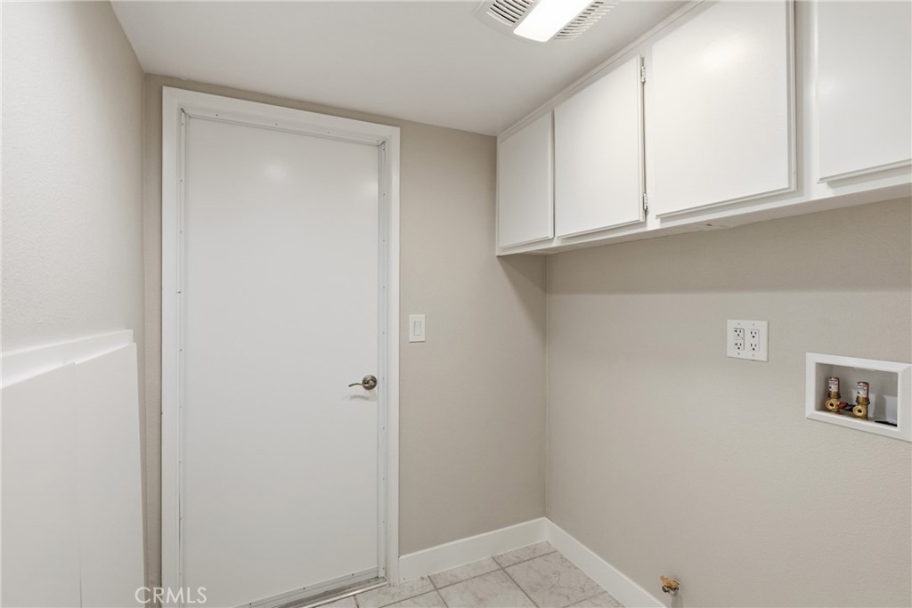 Laundry with Hot and Cold Water, Gas Hook-up Downstairs.. - 25302 Neptune Drive, Dana Point CA 92629 - photo 12