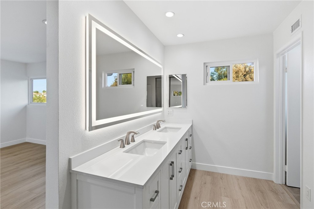 Primary Bath. - 25302 Neptune Drive, Dana Point CA 92629 - photo 14
