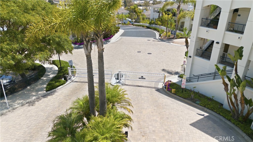 25422 Sea Bluffs 6103, Dana Point CA 92629 - photo 8