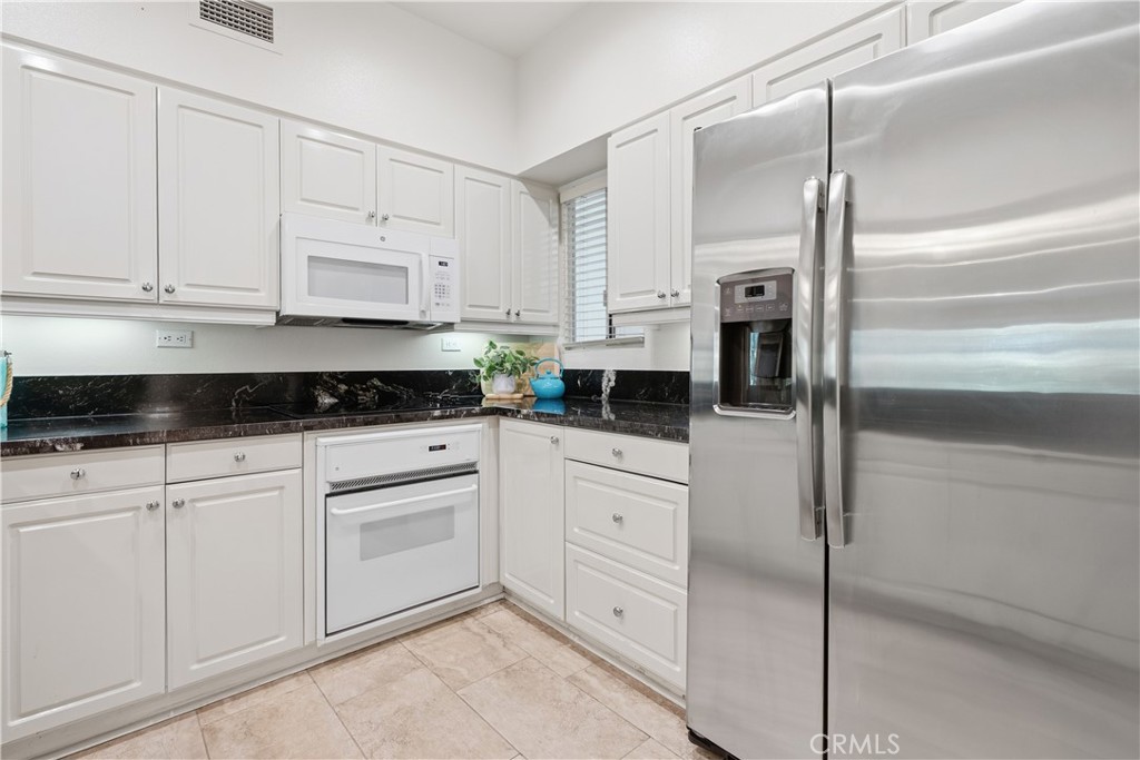 25422 Sea Bluffs 6103, Dana Point CA 92629 - photo 12