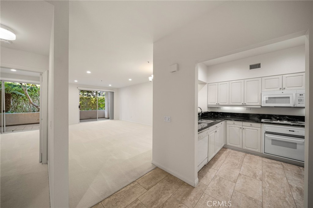 25422 Sea Bluffs Drive 103, Dana Point CA 92629 - photo 1