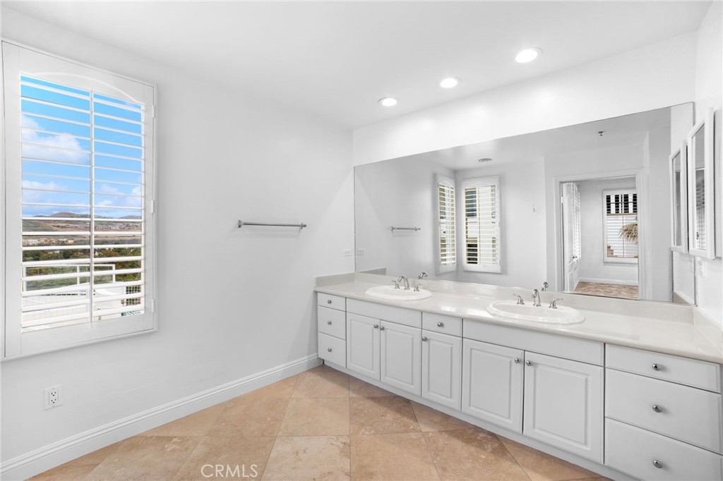 25422 Sea Bluffs Drive 204, Dana Point CA 92629 - photo 16