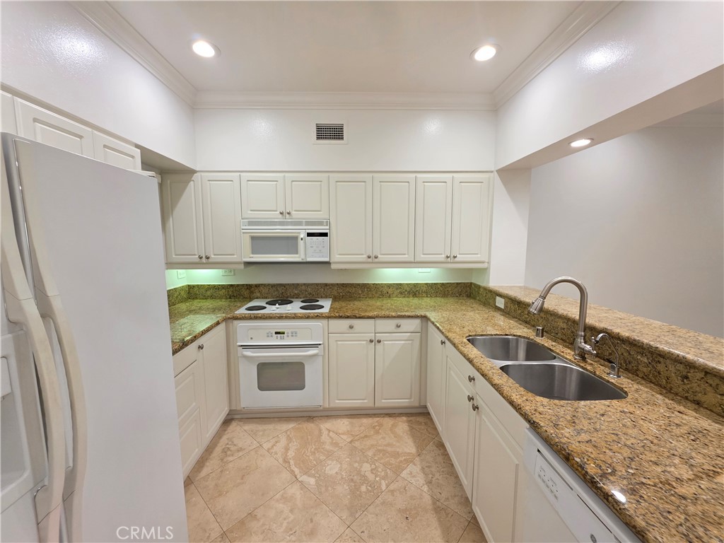 25432 Sea Bluffs 102, Dana Point CA 92629 - photo 6