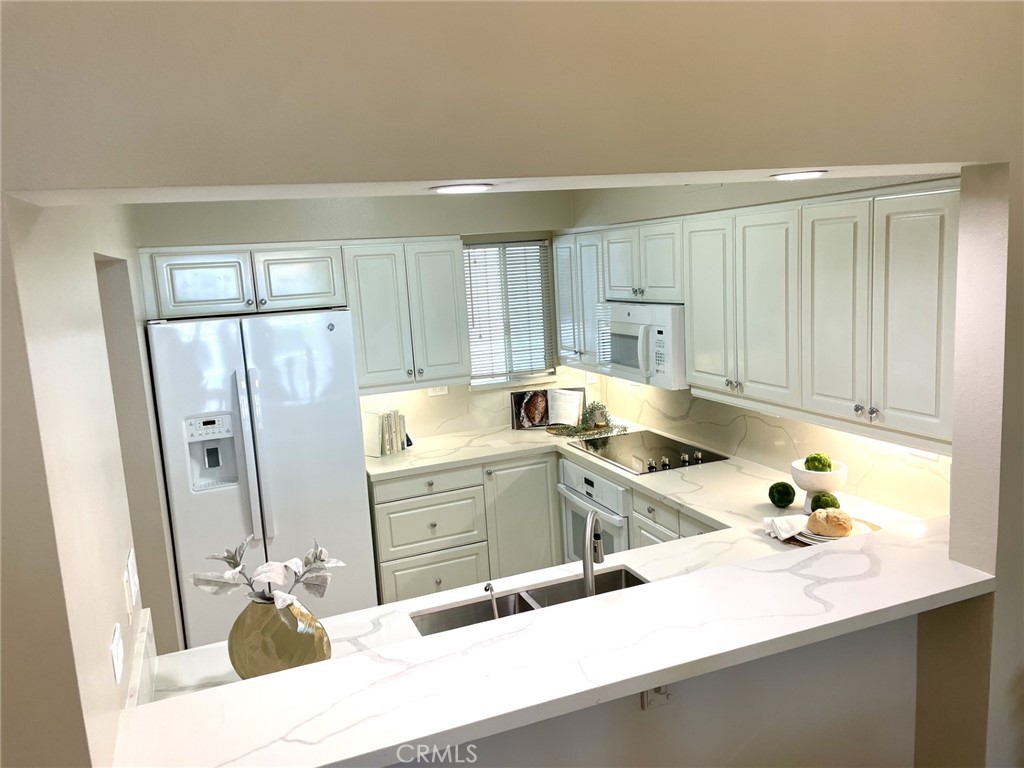 25432 Sea Bluffs Drive 302, Dana Point CA 92629 - photo 2