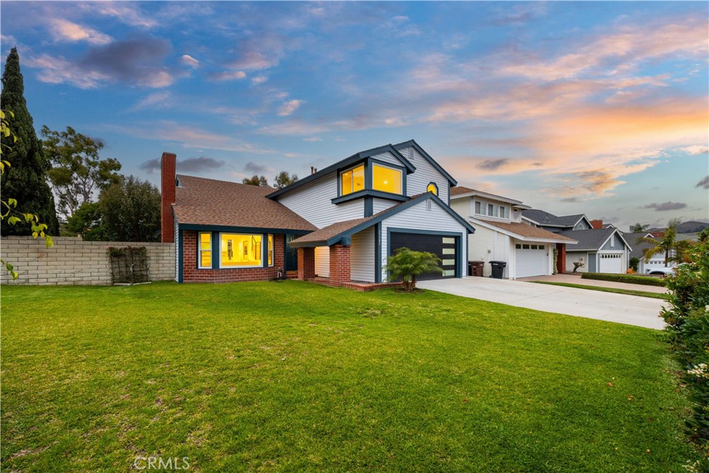 Front the Yard - 25501 Goldenspring Drive, Dana Point CA 92629 - photo 1
