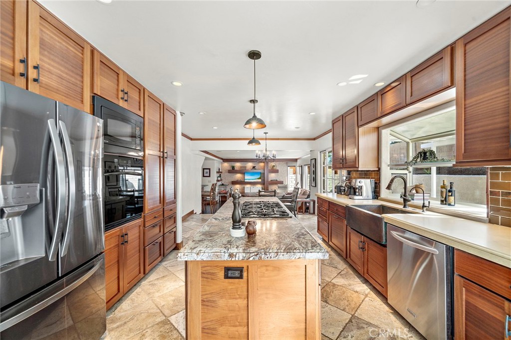 25532 Leeward Drive, Dana Point CA 92629 - photo 15