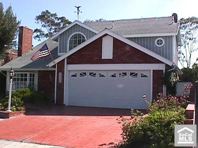 UPGRADED-CUSTOM NEW ENGLAND/CAPE CODE STYLE DANA POINT "MARLBOROUGH SEASIDE" 3 BDRM, 2.5 BATH HOME! - 25572 EASTWIND Drive, Dana Point CA 92629 - photo 1