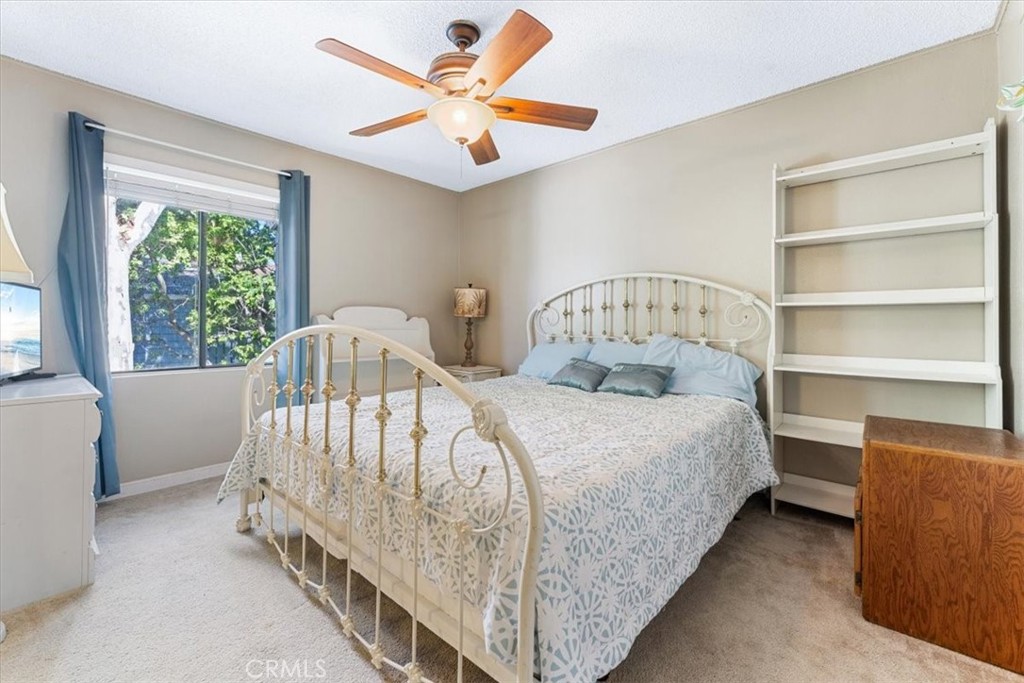 Primary bedroom comes with full bath. - 25611 Quail Run 32, Dana Point CA 92629 - photo 16