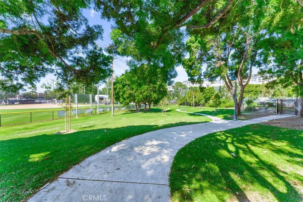 Lush grounds adjacent to the condo. - 25611 Quail Run 32, Dana Point CA 92629 - photo 26