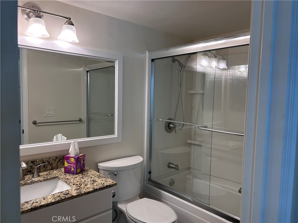 Bathroom - 25611 Quail, Dana Point CA 92629 - photo 7