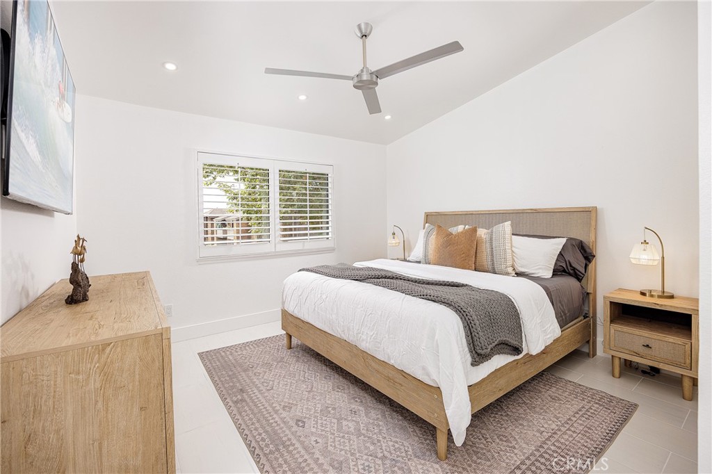 Large Comfy Primary Bedroom - 25656 Fishermans Drive 221, Dana Point CA 92629 - photo 13