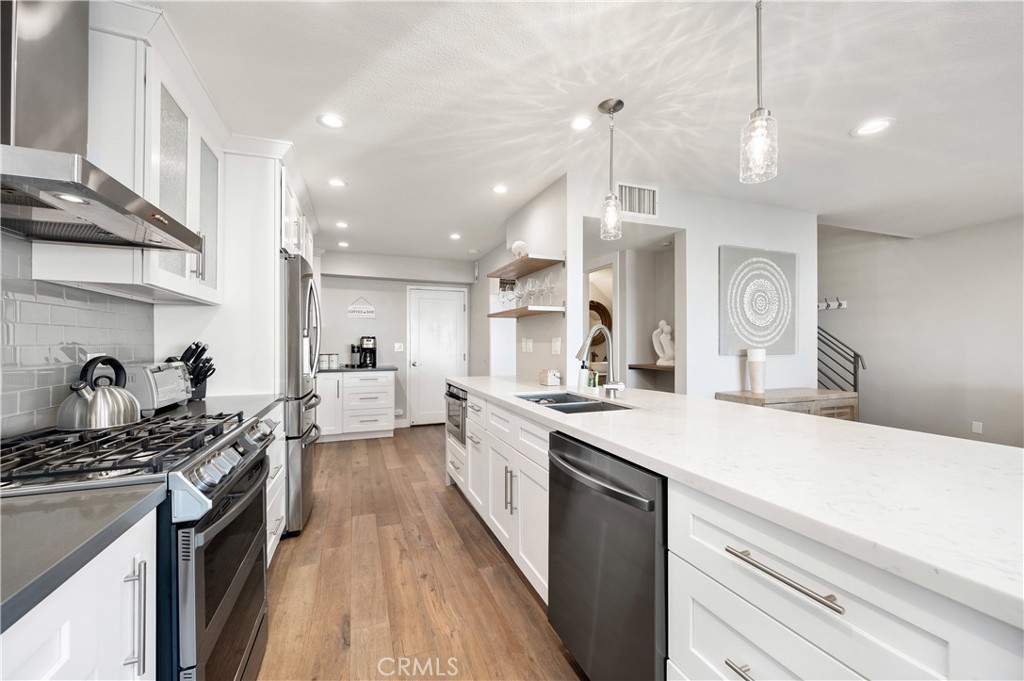 25872 Vista Drive W, Dana Point CA 92624 - photo 18