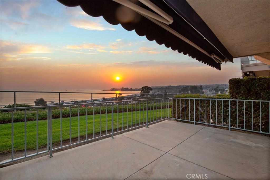 25876 Dana W 40, Dana Point CA 92624 - photo 1