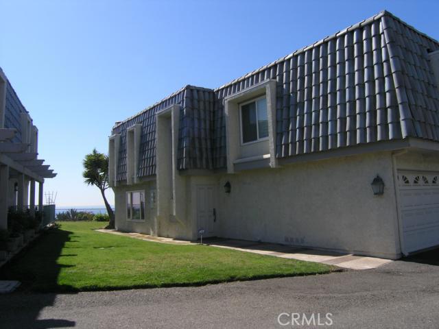 End Unit is great advantage - 26016 E Dana Bluff 58, Dana Point CA 92624 - photo 1