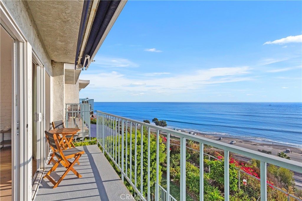 26026 Dana Bluff E W #60, Dana Point CA 92624 - photo 18