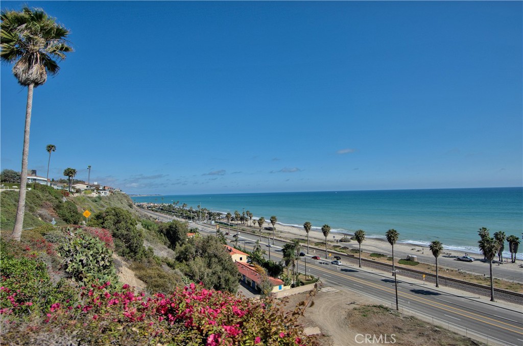 Walk to Capistrano Beach - 26716 Calle Juanita, Dana Point CA 92624 - photo 37