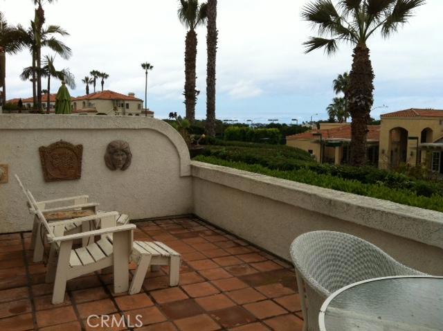 27 Centre Court, Dana Point CA 92629 - photo 1