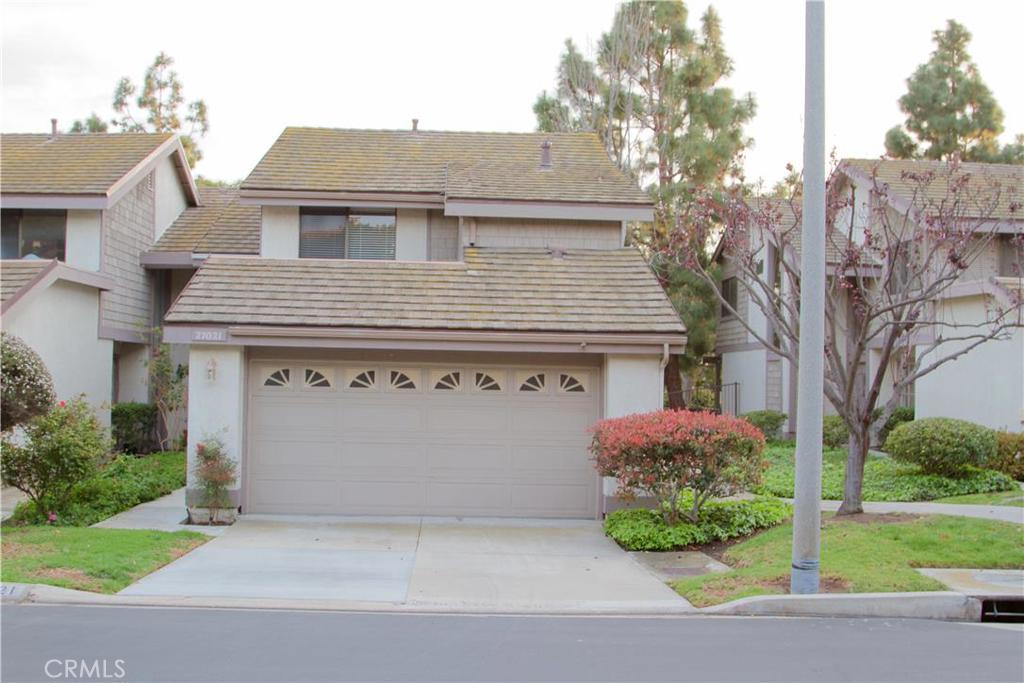 Front elevation of townhouse - 27021 Mill Pond E 31, Dana Point CA 92624 - photo 1