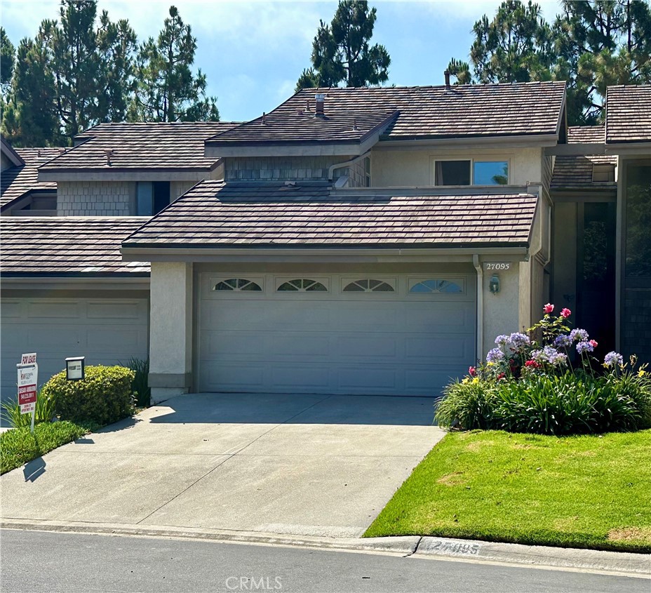 Elevation of the townhouse - 27095 Mill Pond Road 47, Dana Point CA 92624 - photo 1