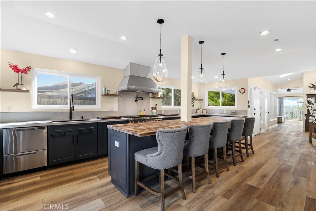 6 burner wolf stove - 27401 Capistrano Bluffs Road, Dana Point CA 92624 - photo 6