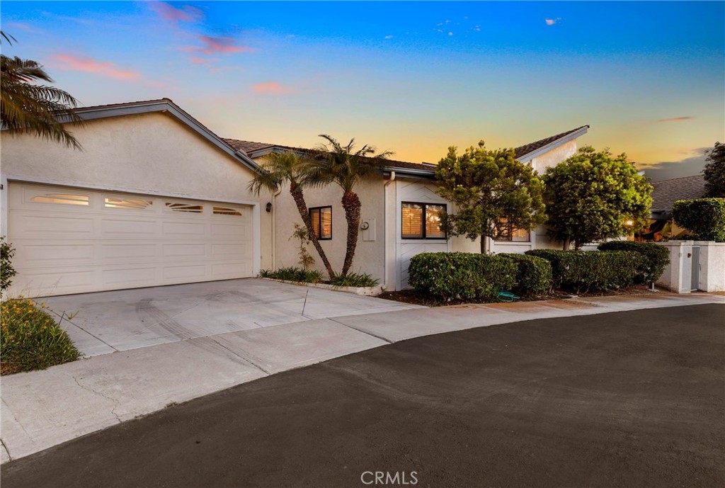 27408 Capistrano Bluffs Road, Dana Point CA 92624 - photo 1