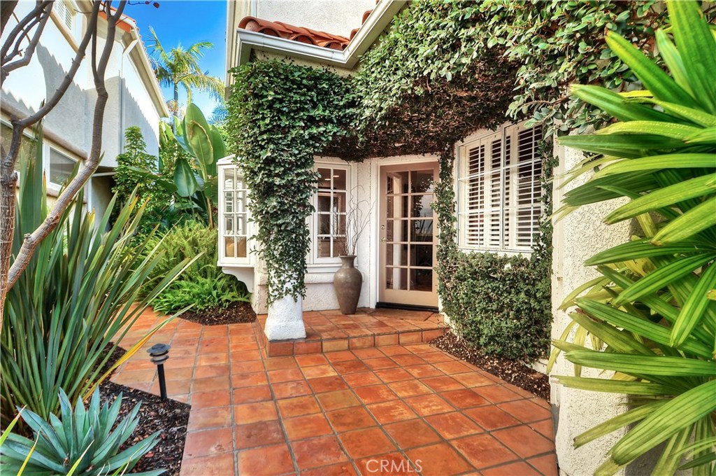 28 St Michael, Dana Point CA 92629 - photo 1