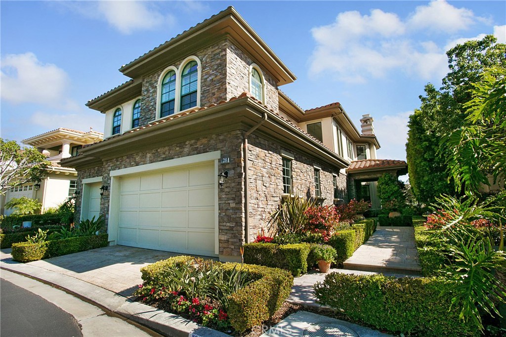 28 Via Corsica, Dana Point CA 92629 - photo 1