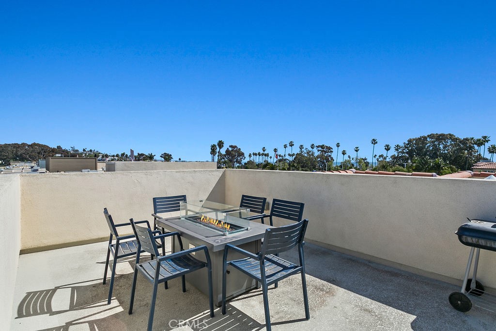Rooftop deck with panoramic views. - 2867 Doheny, Dana Point CA 92629 - photo 16