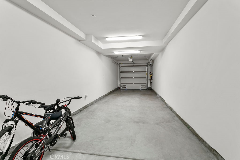 2 car garage with direct access. Garage has outlet for EV charging. - 2867 Doheny, Dana Point CA 92629 - photo 20