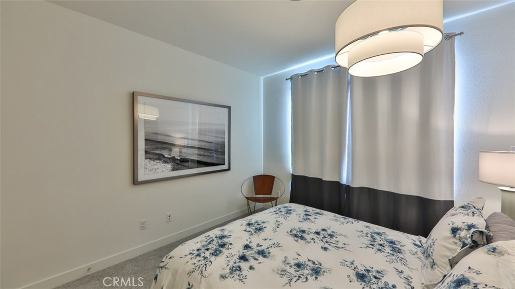 Secondary bedroom with queen bed. - 2869 Doheny Way, Dana Point CA 92629 - photo 25