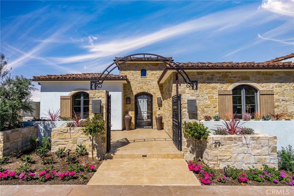 29 Shoreline Drive, Dana Point CA 92629 - photo 1