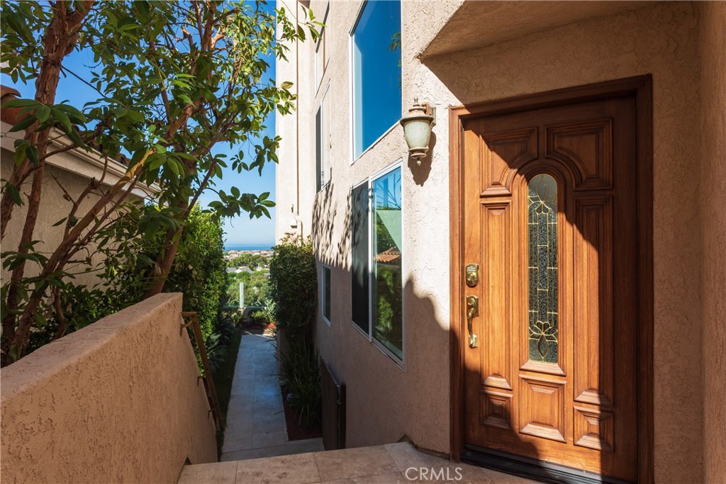 3 Regatta Way, Dana Point CA 92629 - photo 1