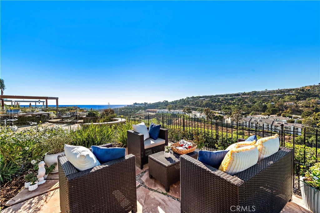 3 San Raphael, Dana Point CA 92629 - photo 1