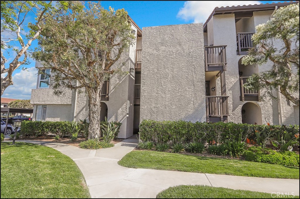 30 Corniche Drive D, Dana Point CA 92629 - photo 1